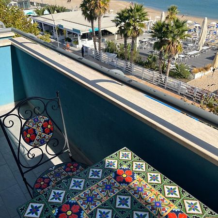 Appartamento Fronte Mare Civitanova Marche Exterior foto